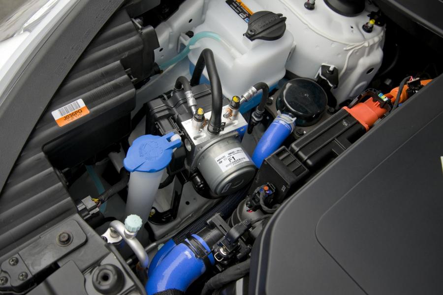  Hyundai Tucson Fuel Cell 2014 года  (фото 14 из 32)